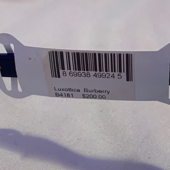 BRAND NEW BURBERRY Sunglasses
